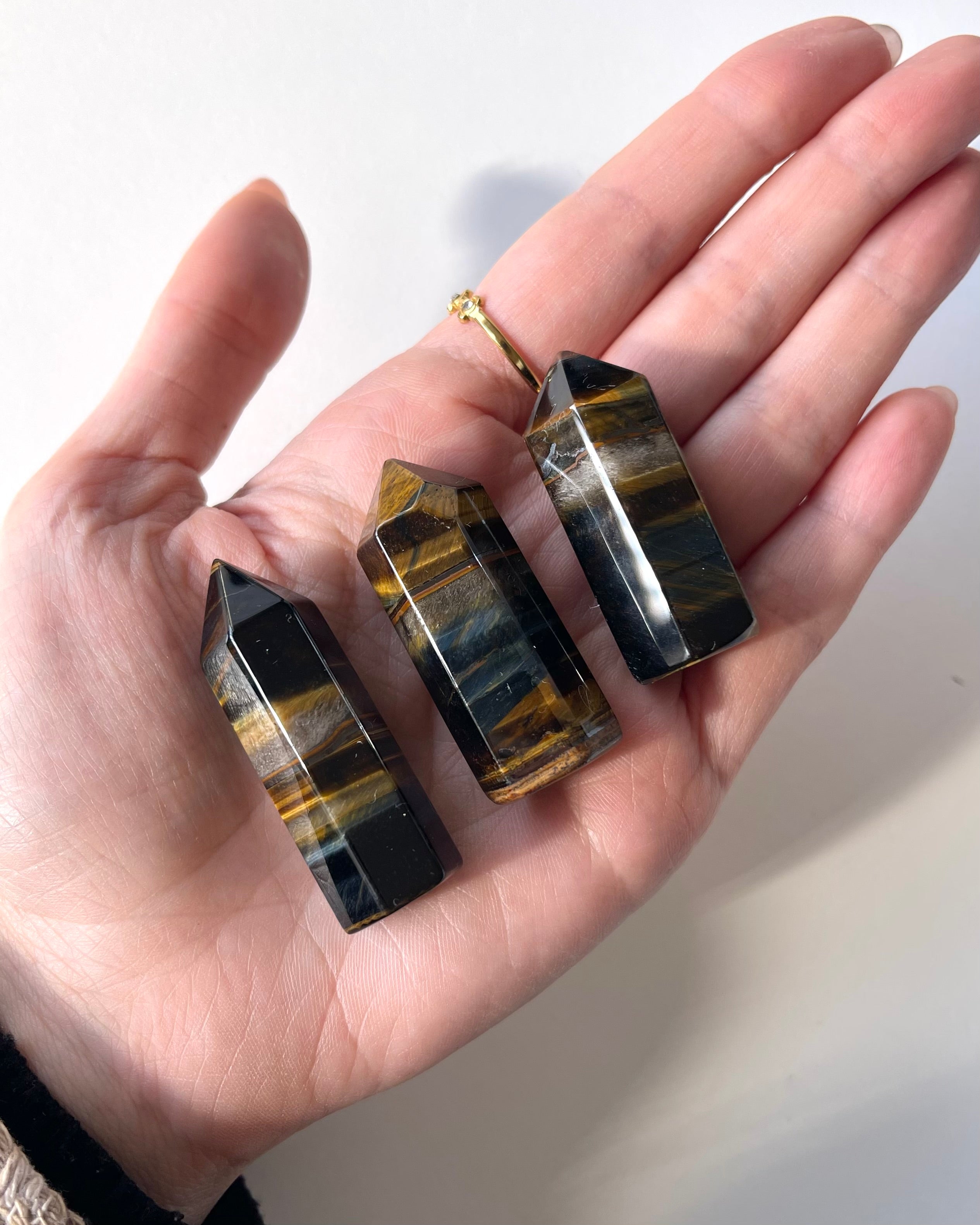 Torre in Occhio di Tigre Blu