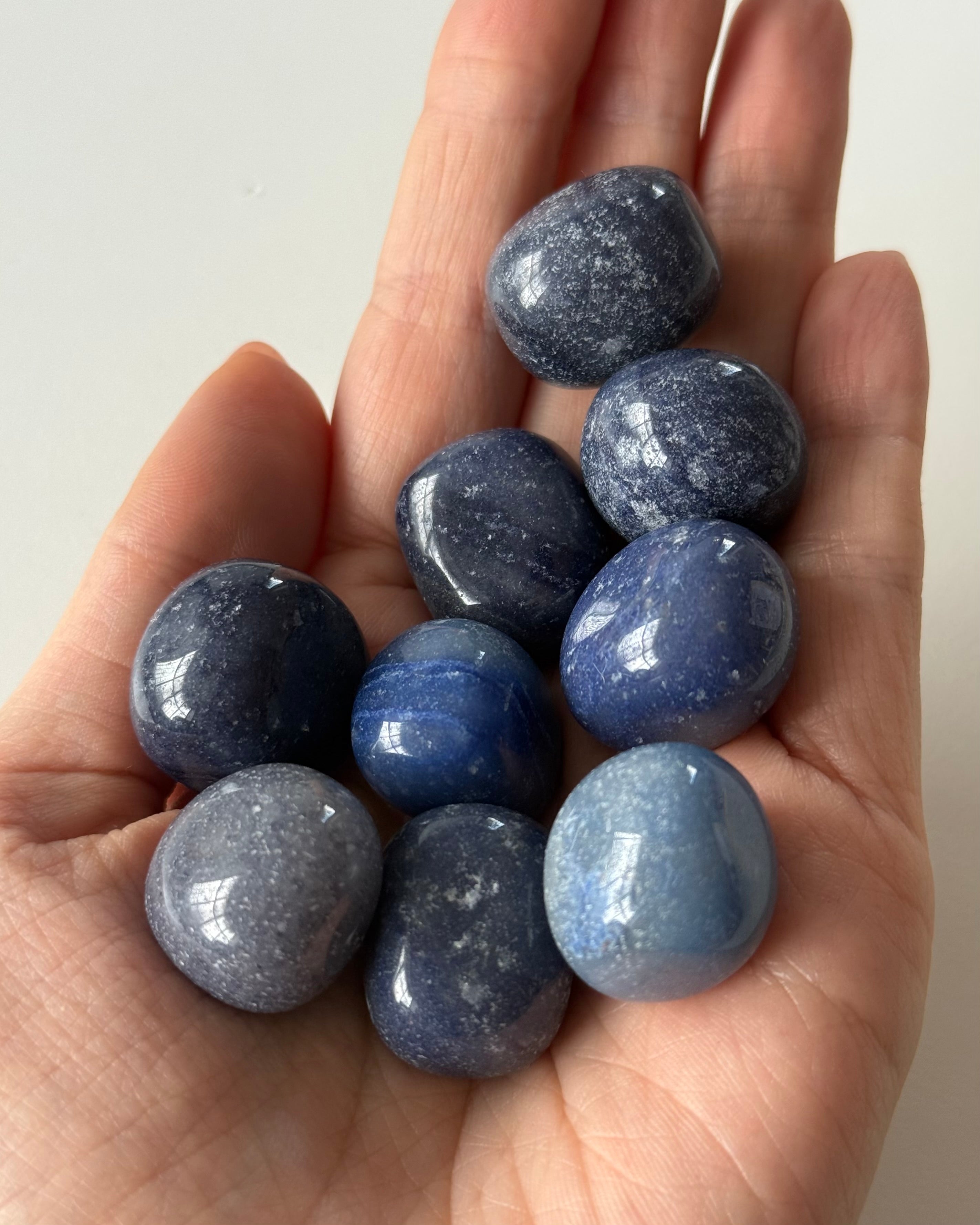 Dumortierite burattata