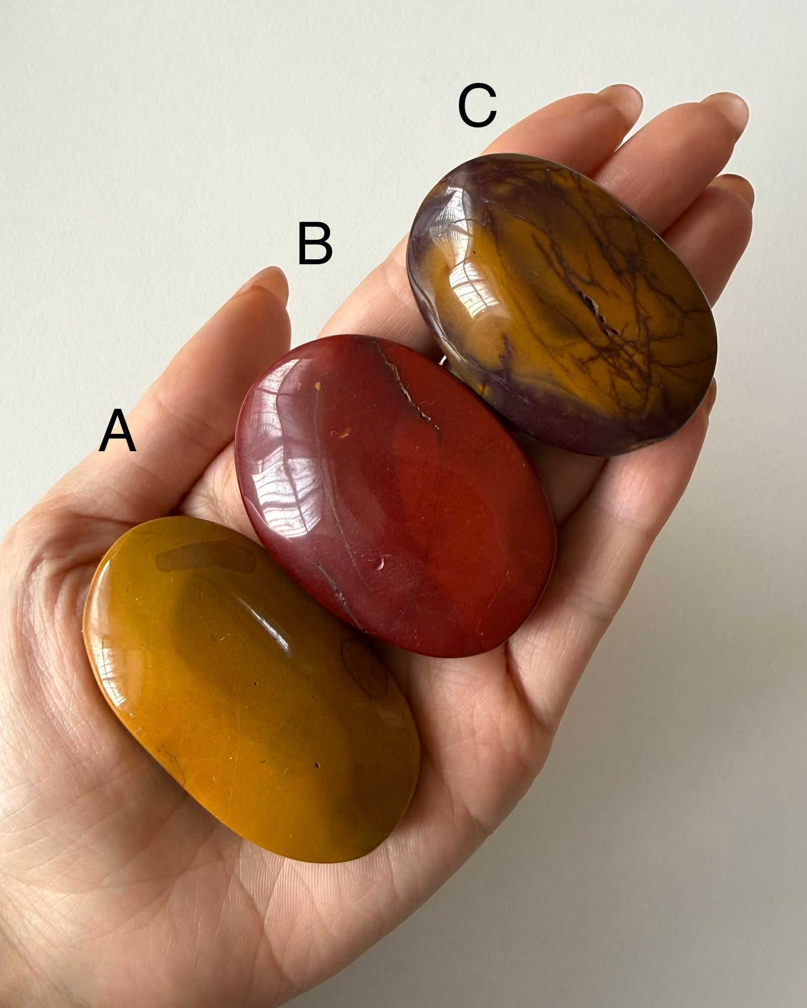 Palmstone in Mookaite