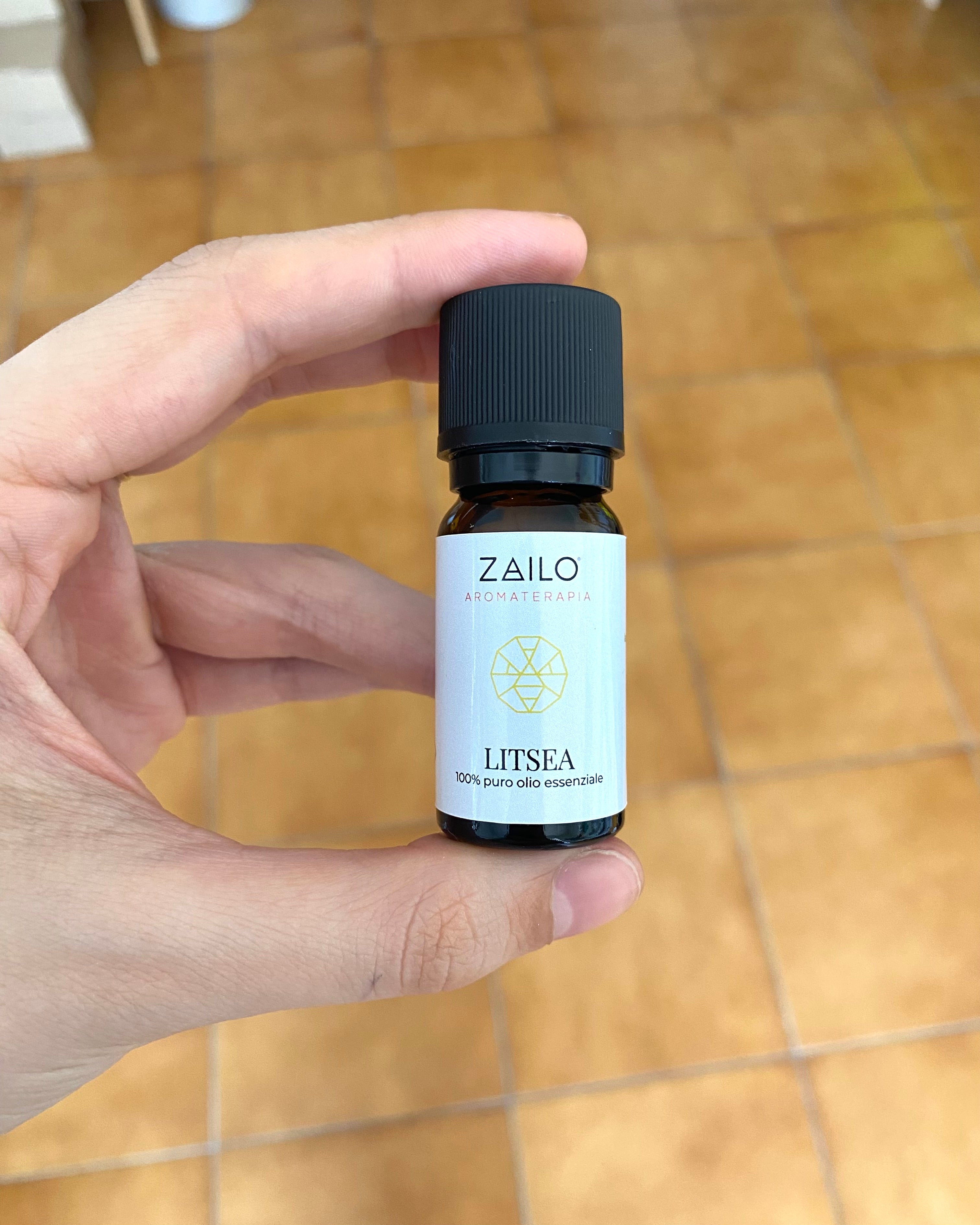 Olio essenziale di Litsea