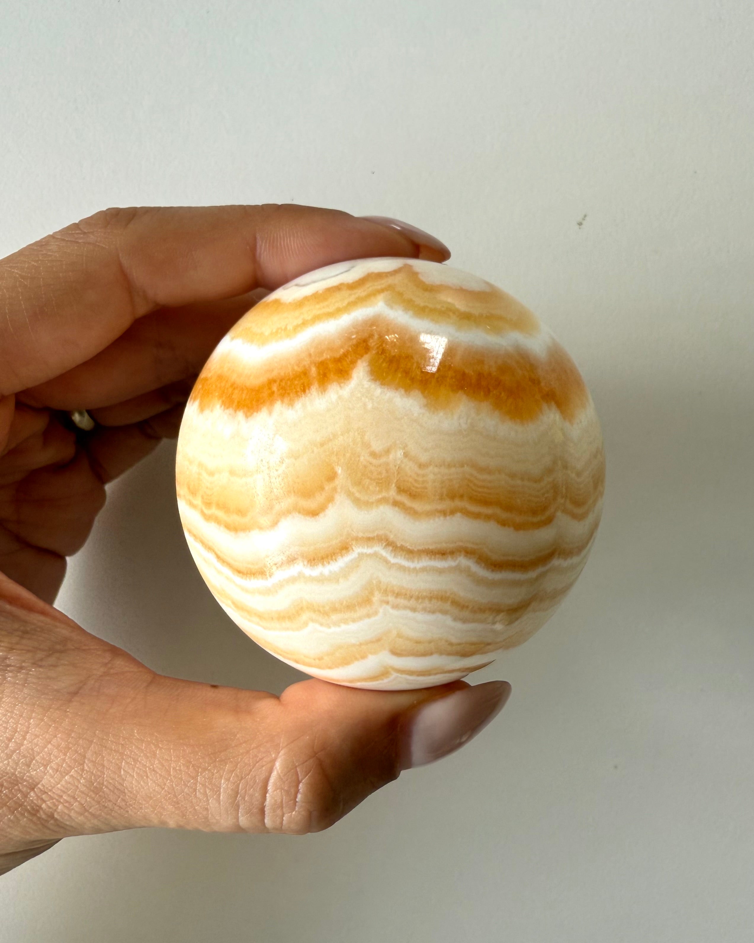 Sfera in Calcite Miele