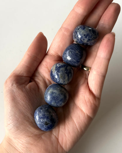 Sodalite burattata