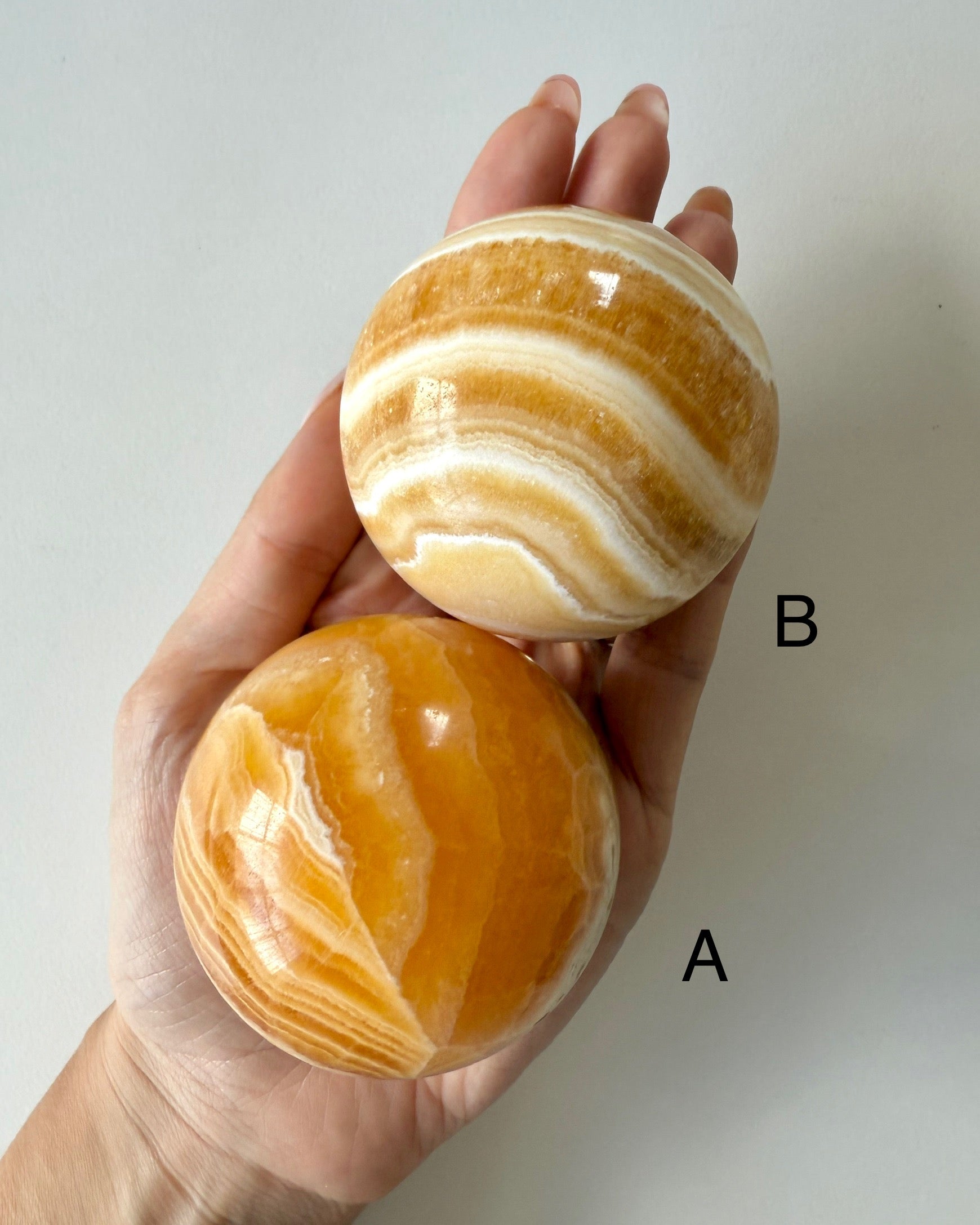 Sfera in Calcite Miele