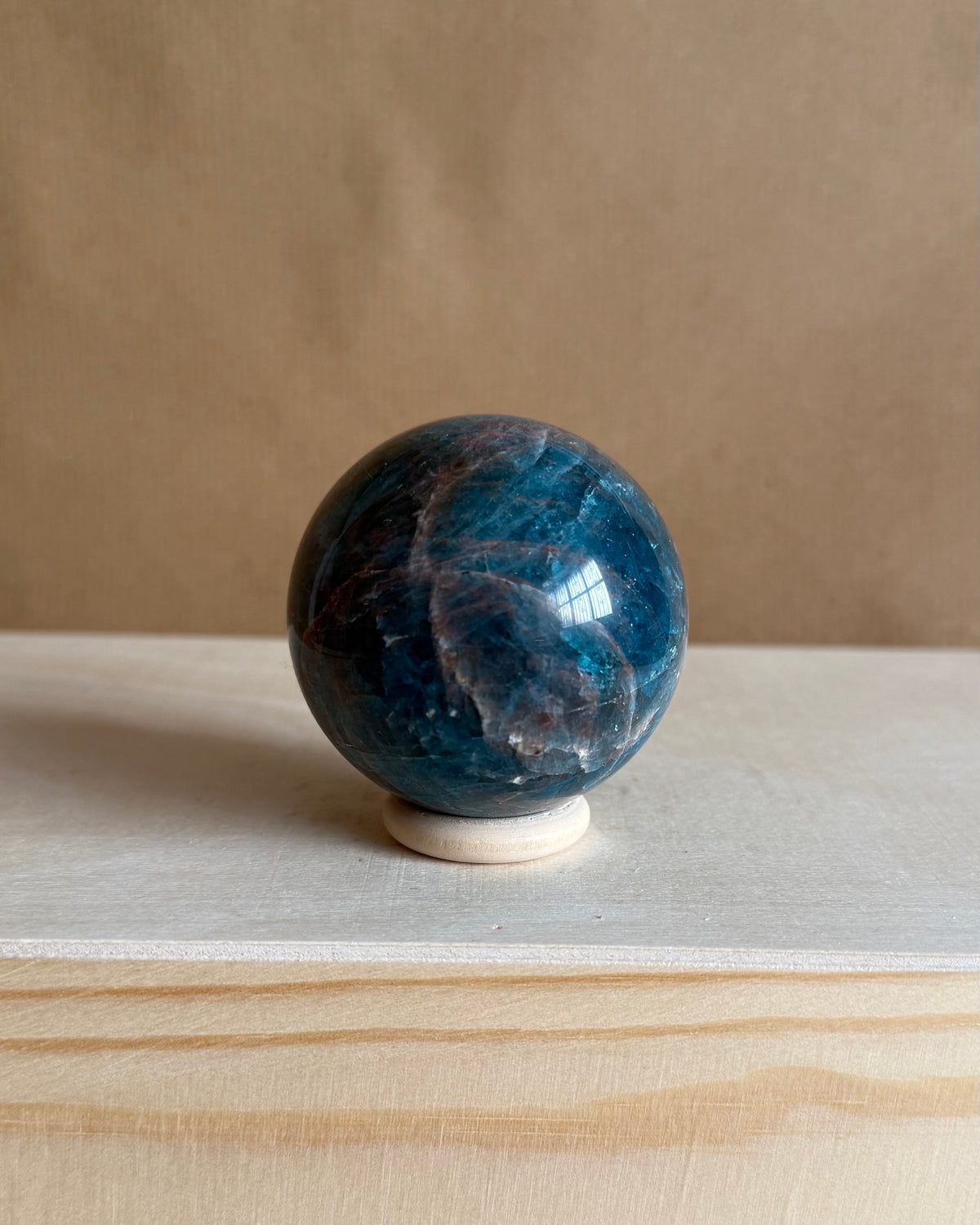 Sfera in Apatite (5cm)