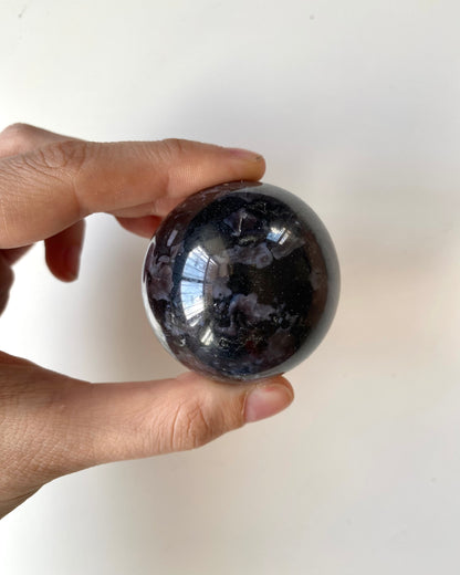 Sfera di Merlinite