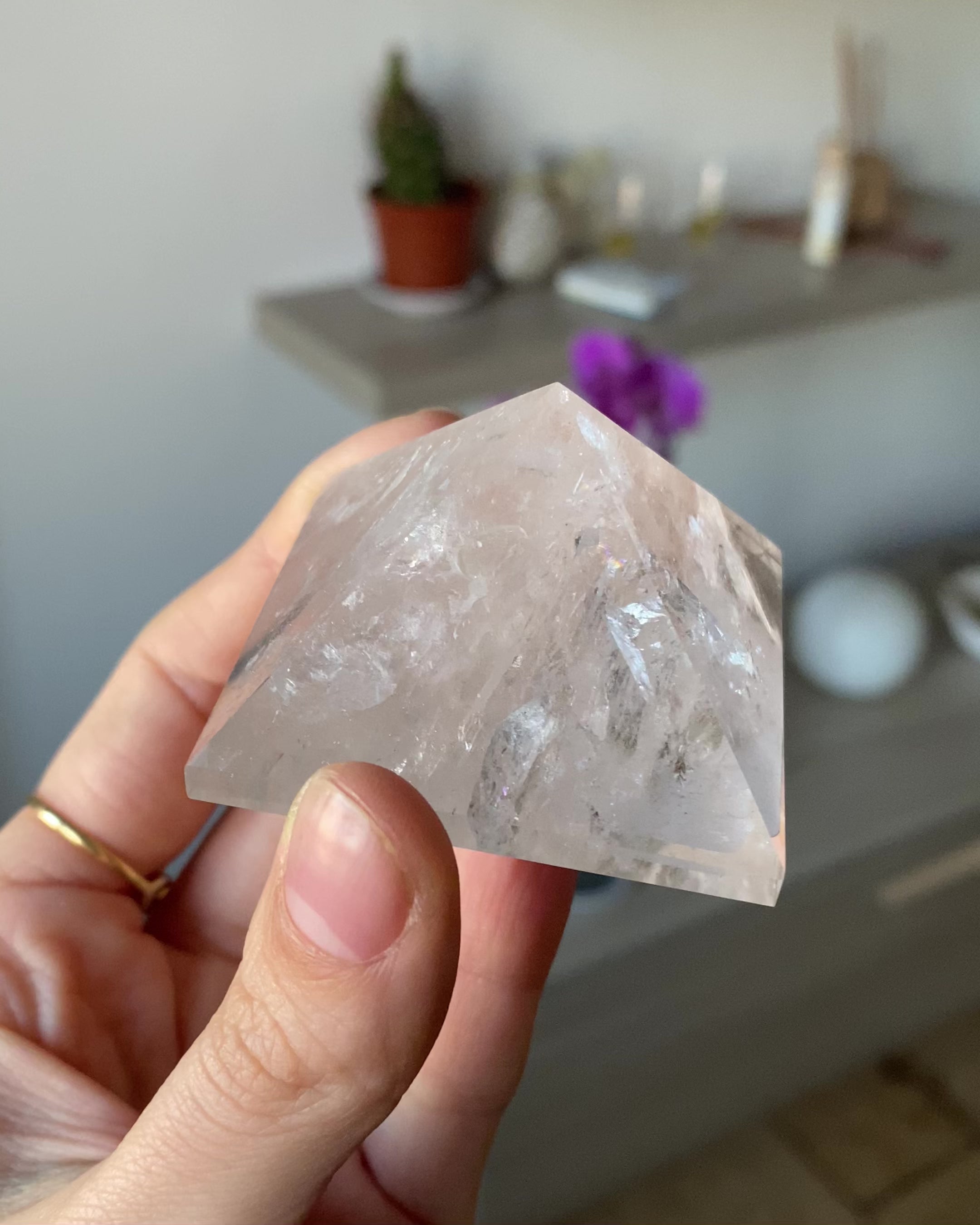 Piramide in Quarzo Ialino