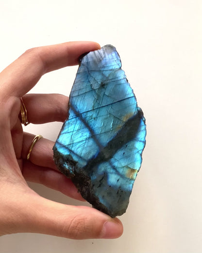 Freeform in Labradorite